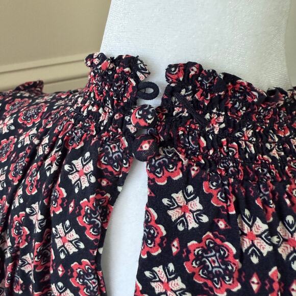 THML by Anthropologie floral ruffled mock neck shirt size S - Picture 4 of 7